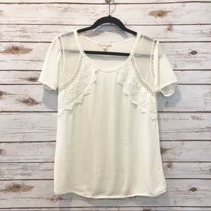 * Skies Are Blue • Short Sleeve Top